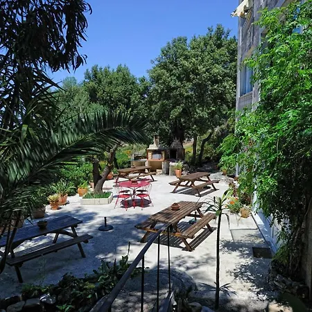 L'osteria Aparthotel Casta